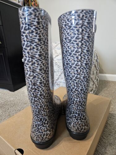 UGG W SHAYE WOMENS SZ 7 PULL ON LEOPARD/BLK RAIN BOOTS W-SHERPA FOOTBED - Picture 3 of 5
