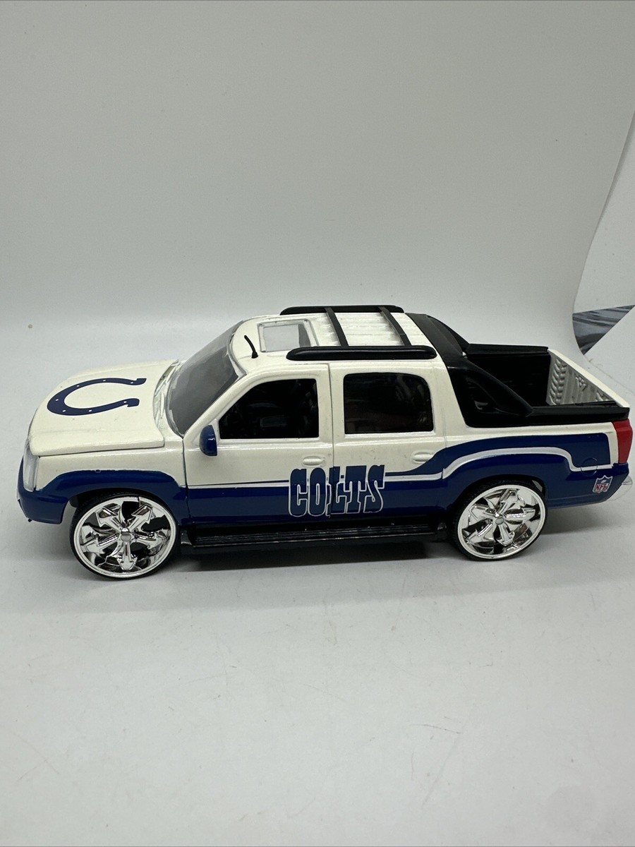 2006 ERTL NFL INDIANAPOLIS COLTS 2002 Cadillac Escalade EXT 1:27