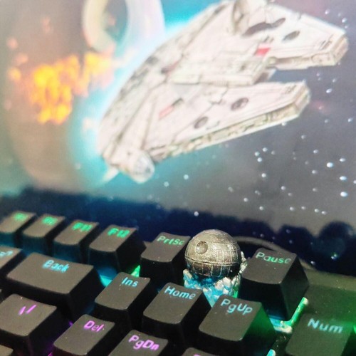 Star Wars Millennium Falcon Mechanical Keyboard Handmade 3D Keycaps - Picture 5 of 6