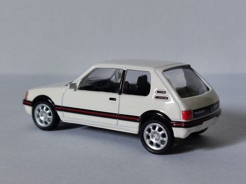 Norev 1/60. Peugeot 205 Gti 1.9 Blanco. Nuevo Con Su Caja - Imagen 3 de 7