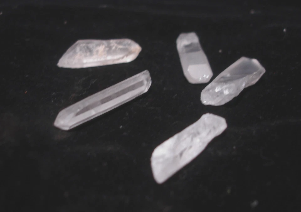 CUENTAS DE CRISTAL ANTIGUAS-- PERÍODO NEOLÍTICO-- EDAD DE BRONCE TEMPRANA 3000BC Foto 2 de 3