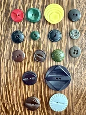 16 Vtg Colt Mfg Buttons ~ Includes Recently Confirmed ~ No Duplicates ~ Ex Cond