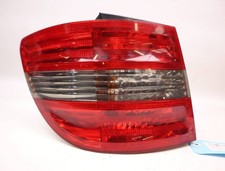 Linkes R&uuml;cklicht Gebraucht MERCEDES KLASSE B I Phase 1 - B200CDI 140 PS -