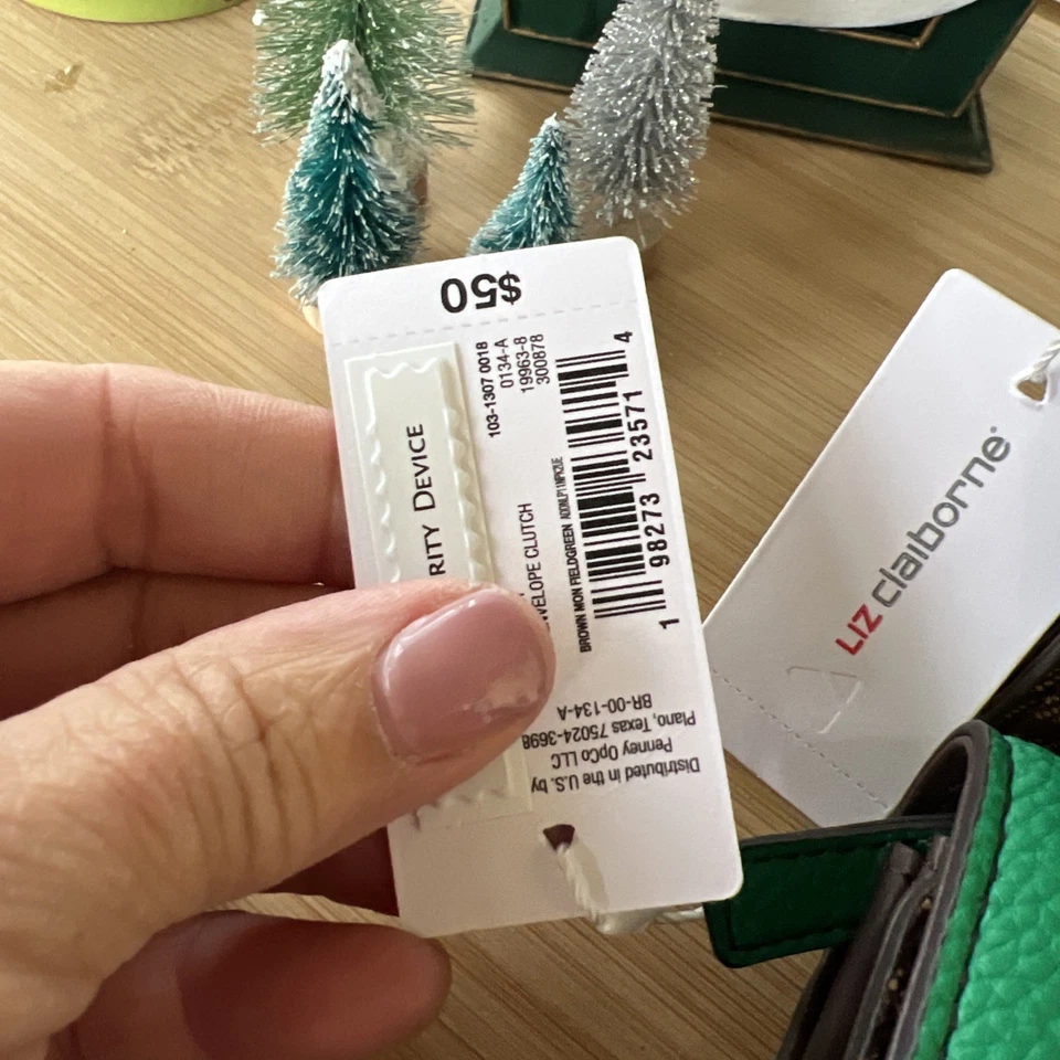 Juego de 2 carteras para mujer Liz Claiborne de cuero genuino rojas y verdes etiquetas nuevas Foto 4 de 4