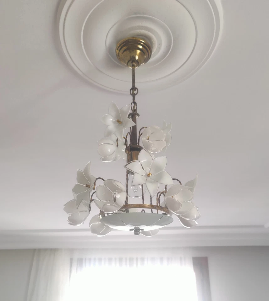 Vintage White Murano Milk Glass Calla Lily Chandelier - Image 4 of 4