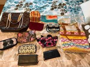 Lot Of  Used Tote Bags, Wallets & Makeup Bags