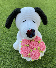Handmade Peanuts Snoopy Crochet Plush w/ Pink Rose Bouquet Small 2024
