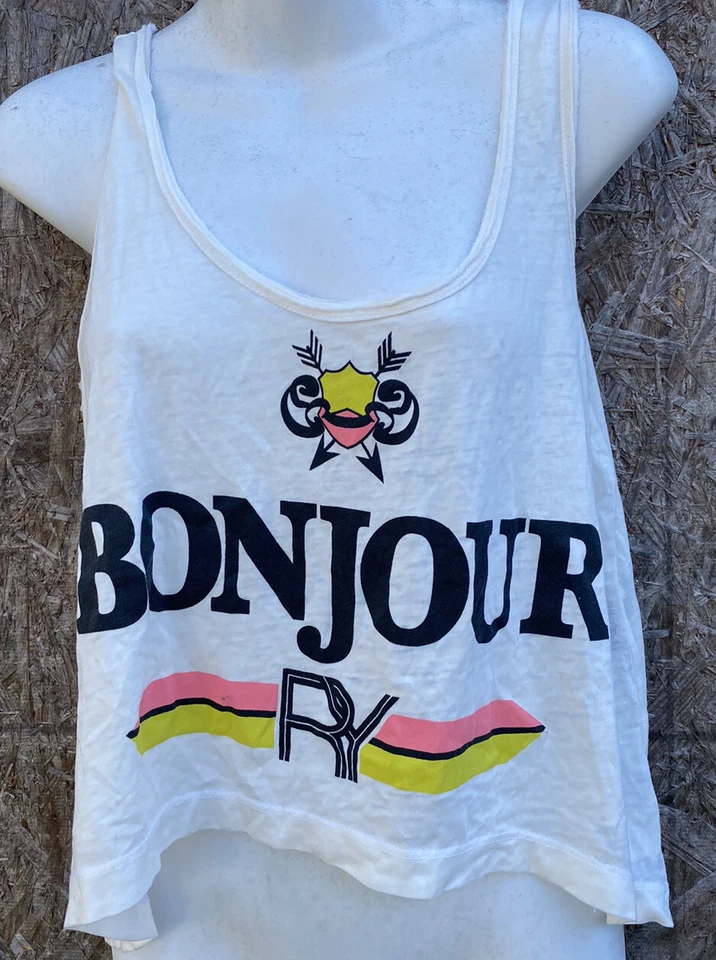 Camiseta regata Bon Jour Rebel Yell marca cropped tamanho P novas etiquetas EUA - Imagem 2 de 4