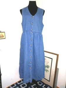 dressing stylish at 50