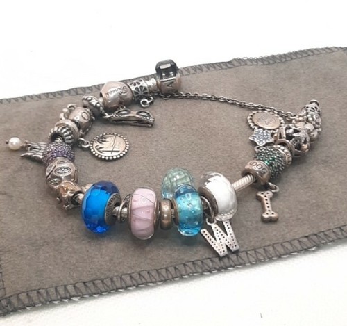 7 Inch Pandora Bracelet Loaded With 21 