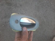Front Right Exterior Door Handle Fits 1995 1996 Jaguar XJ6 VDP R20191 key hole 