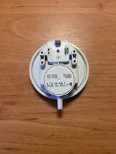 Worcester 24i & 28i Junior Boiler 87161044610 Luftdruckschalter Original
