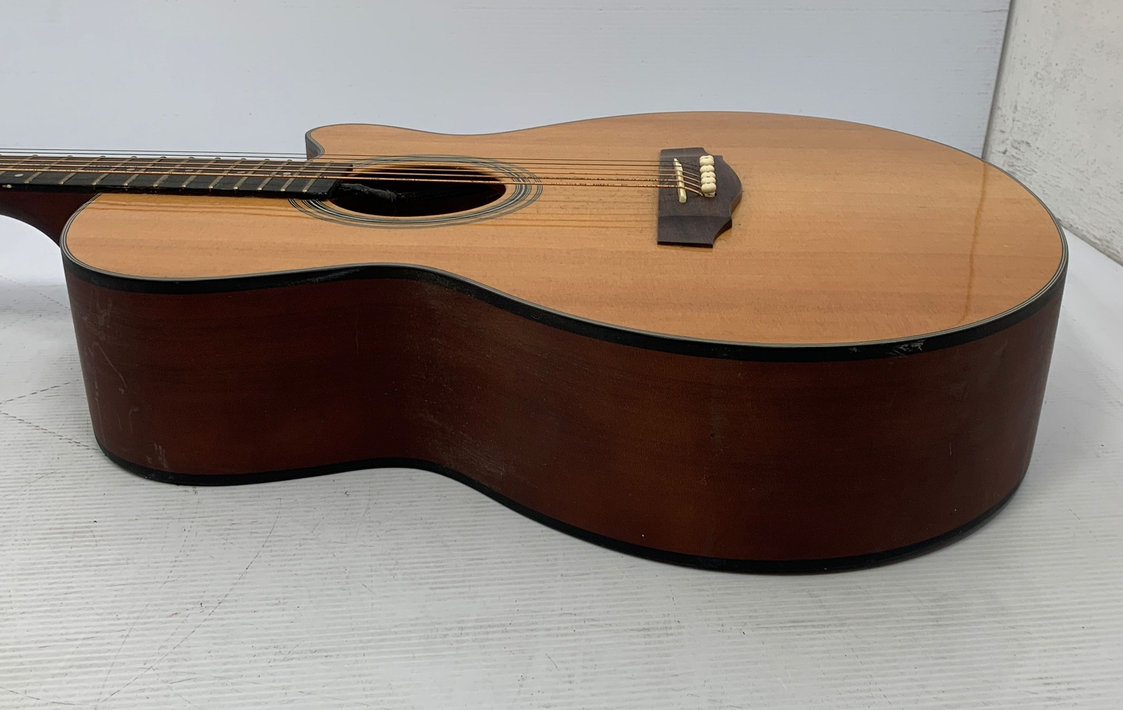 Fretlight AcousticElectric Guitar 6 String Musical Instrument Brown