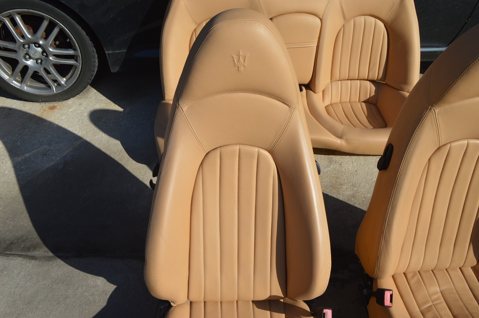 2004 M138 MASERATI GT FRONT & REAR LEFT & RIGHT SEAT SEATS SET CUSHION