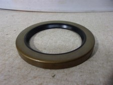 NEW  Oil Seal  CR 26237 #10  *FREE SHIPPING*