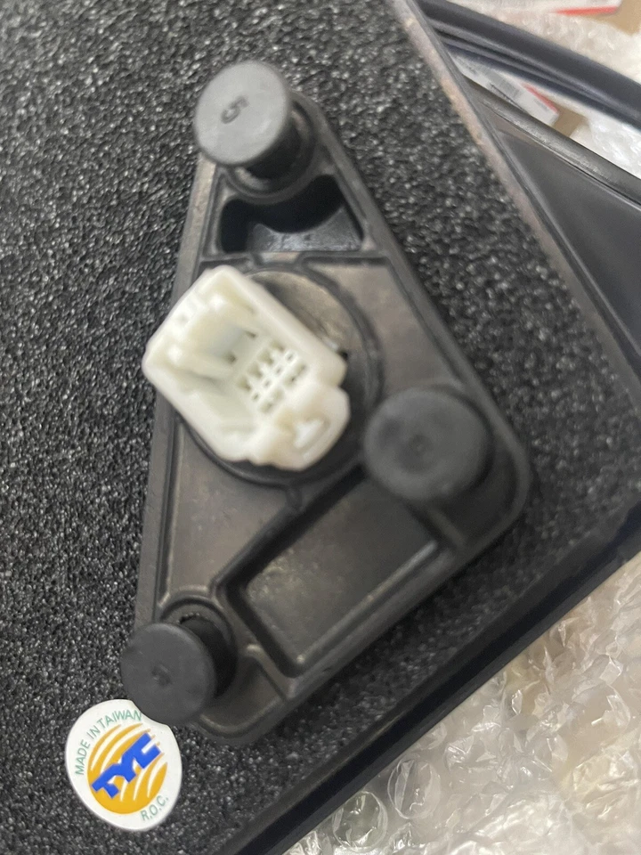 Espejo retrovisor lateral derecho eléctrico negro Honda Civic 1996-2000 Foto 3 de 3