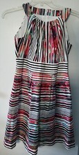 Nine West Women’s Sleeveless Black White, red stripped Dress Size 6 Fit Flare