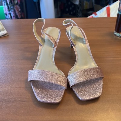 Super Cute Michael Kors Pink Sparkly Sandals. Size 7