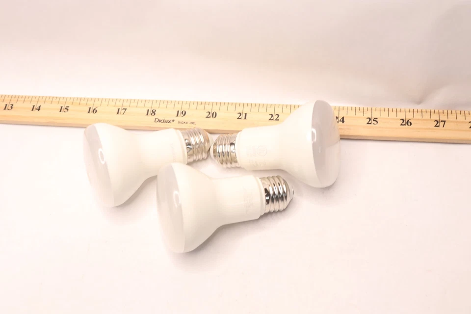 (3-Pk) EcoSmart R20 Dimmable Energy Star LED Light Bulb Daylight 5000K  - Image 3 of 4