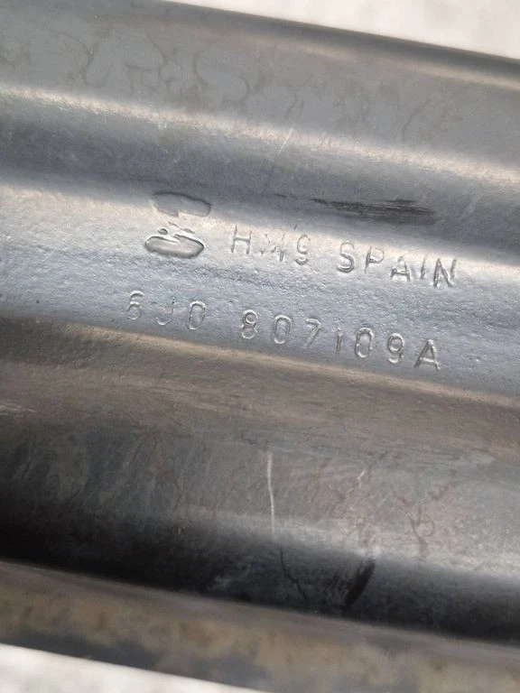 Seat Ibiza IV (6J,6P) 2011 Front bumper cross member 6J0807109A JOT23249 - Image 2 of 4