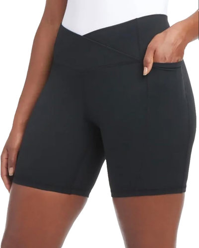 Paquete de 2 pantalones cortos de bicicleta Danskin para mujer cintura cruzada, negros/verdes menta, medianos - Imagen 2 de 4