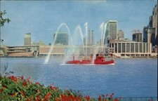 Detroit MI SS John Kendall Fireboat River vintage postcard d486