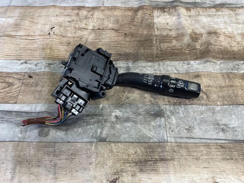 TOYOTA AVENSIS Estate T25 Wischergriff 8465205170 2.00 Diesel 2005 33993521