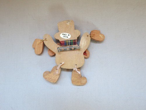 Wooden Primitive Snowman Brooch - Picture 2 of 2