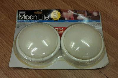 Amertac (73057) Pack of 2 Moon Lite Battery Operated Utility Lights **NEW**