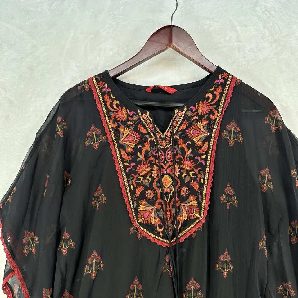 Lakshita 连衣裙女式 M 黑色红色刺绣长衫雪纺换档钩针编织 — 第 2/4 张图片