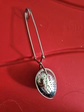 Vintage Stainless Steel Tea/Herb Strainer Infuser Spoon 