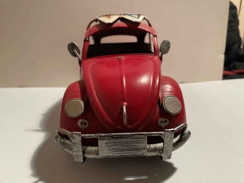 Escultura de coche de hojalata estilo VW Volkswagen Beetle con tablas de surf - 12 pulgadas Foto 4 de 4