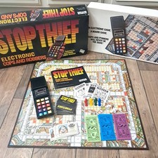 Vintage Stop Thief Electronic Cops & Robbers Board Game Parker