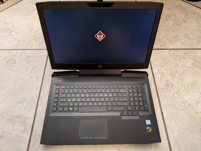 HP Omen 17-AN198MS 17.3  FHD  i7-8750H NVIDIA GTX 1070 16GB RAM 1TB SSD