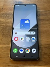 Samsung Galaxy Z Flip6 5G SM-F741U T-Mobile locked 256GB Silver - LCD ISSUES