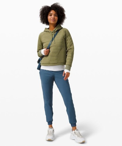 Lululemon Dynamic Movement Hoodie Women 12 Quilted Hooded Water Repellant Jacket - Picture 10 of 15