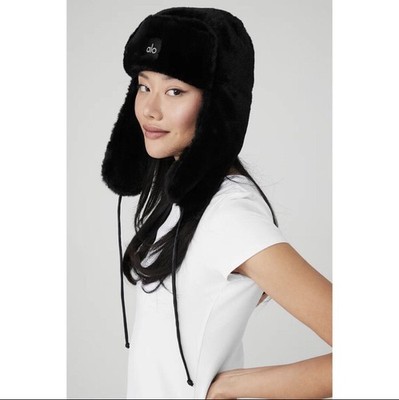 ALO Yoga Faux Fur Polar Hat Black | eBay display picture 2