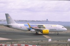 32429 SLIDE SAMOLOTU - Airbus A320 - EC-NIX - Vueling