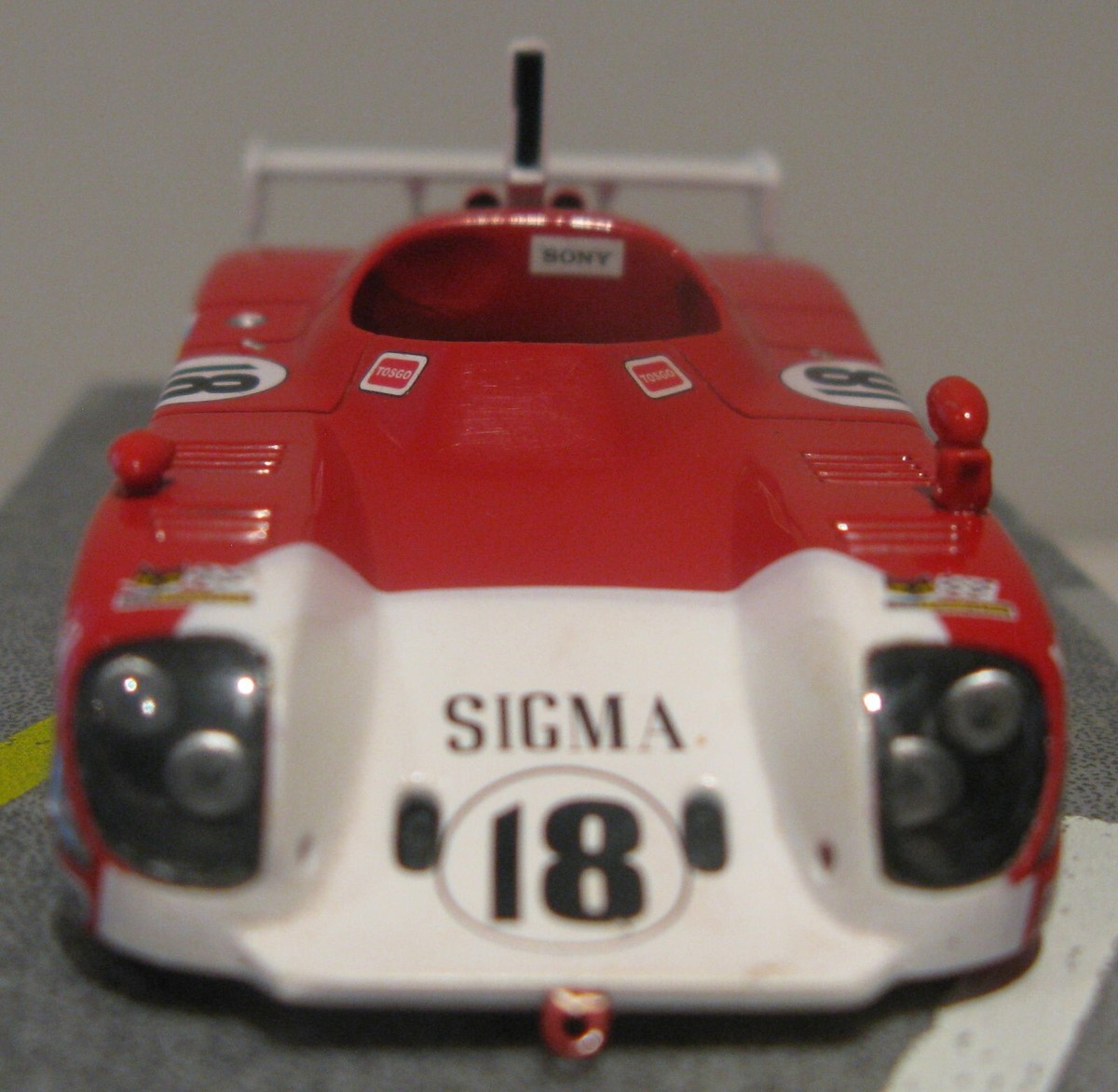 Bizarre 1:43 BZ8 Sigma Toyota MC75 #18 1975 Le Mans Bizarre 1:43 BZ8 Sigma Toyota MC75 #18 1975 Le Mans