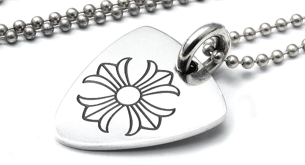 Auténtico collar [Corazones Cromados] Selección de Guitarra F*cker/CH Plus (*Elige uno)