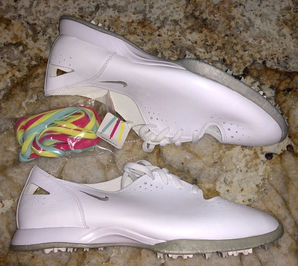NIKE Air Verano Encaje Damas Zapatos de Golf Blanco Gris 4 Cordones NUEVO Mujer 9w 10 Foto 2 de 4