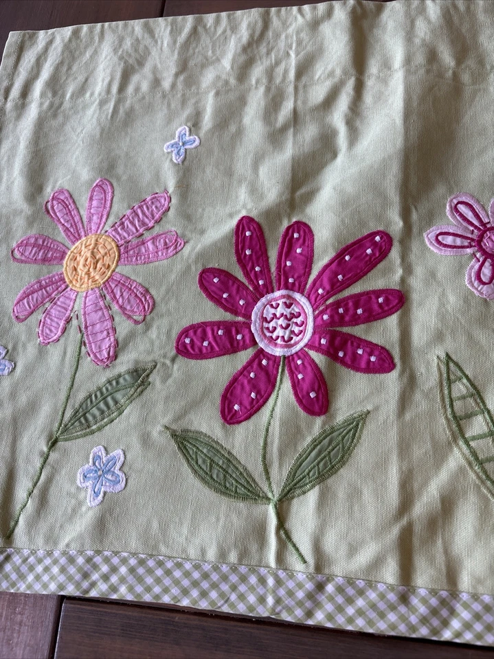 Pottery Barn Kids Daisy Garden Valance 绿色 44 英寸杆口袋标签 — 第 2/4 张图片