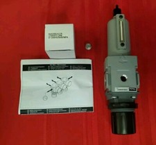 PARKER - P32EB14ESMBNGP - 1/2" BSPP FILTER/ REGULATOR - 0-8 BAR  NEW
