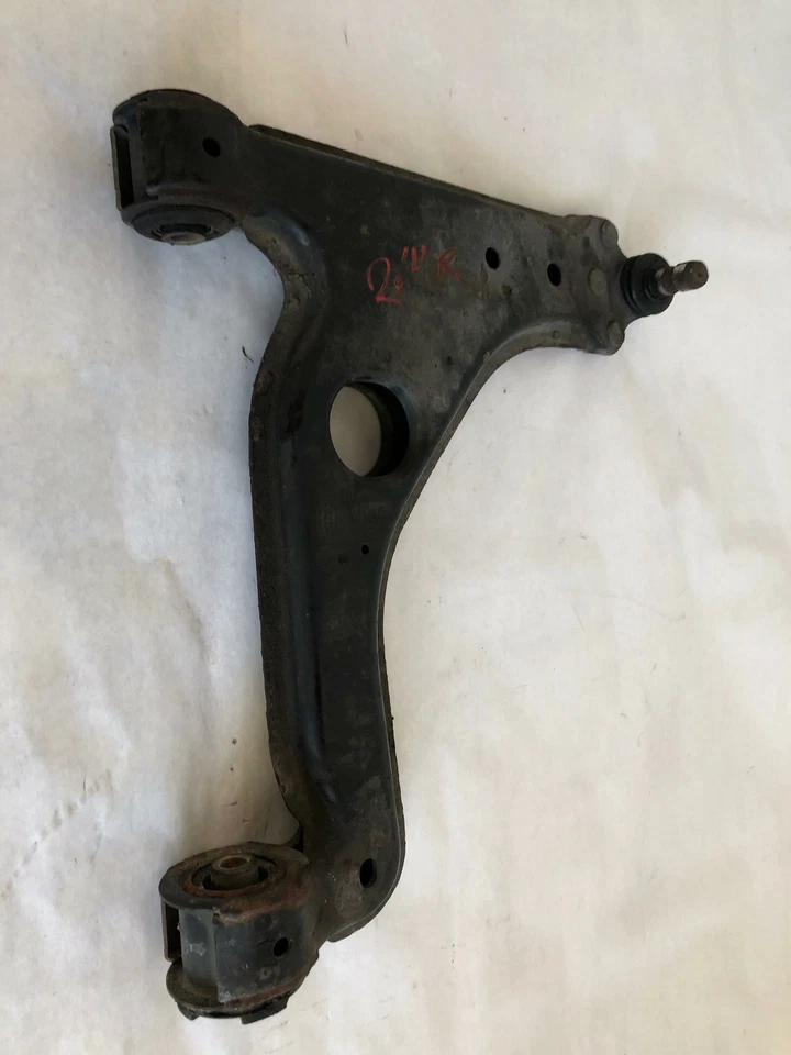 2008 - 2009 SATURN ASTRA Front Lower Control Arm Suspension Passenger Right OEM - Image 3 of 4