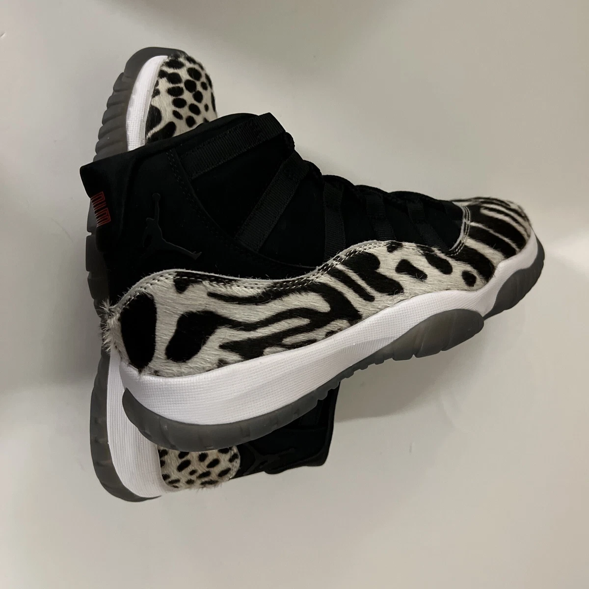 Jordan 11 Retro Animal Instinct W - огромный выбор по лучшим ценам