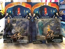 VINTAGE LOST IN SPACE 4 FIGURES MINT