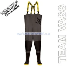 TEAM VASS 700 Heavy Duty Chest Waders With Reinforced Knees - NEW!!