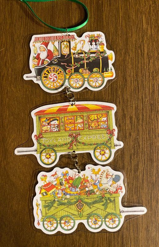 MARY ENGELBREIT  Triple Dangle Christmas Train Ornament 6"