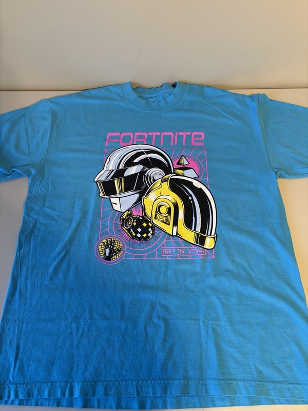 Fortnite Men's Squad Up Battle Bus T-Shirt Size Large, Multiple Colors