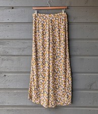 American Eagle Outfitters Ditsy Floral Cropped Wide Leg Flowy Pants Size Medium